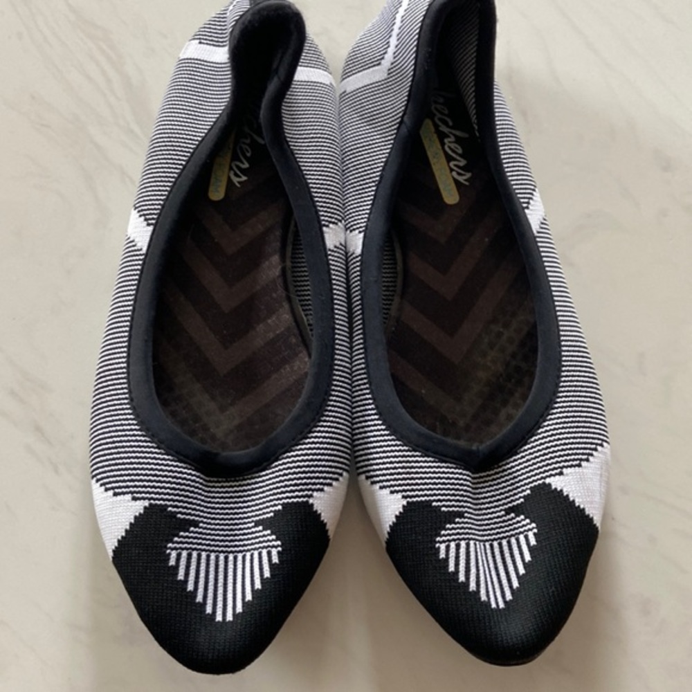 Skecher Memory Foam Flats